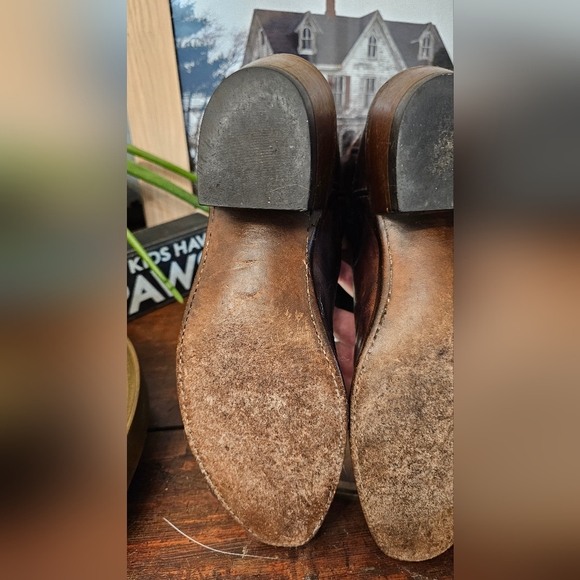 SOLD-Lucchese Women's Brown 8.5 Western Boots - Picture 4 of 11